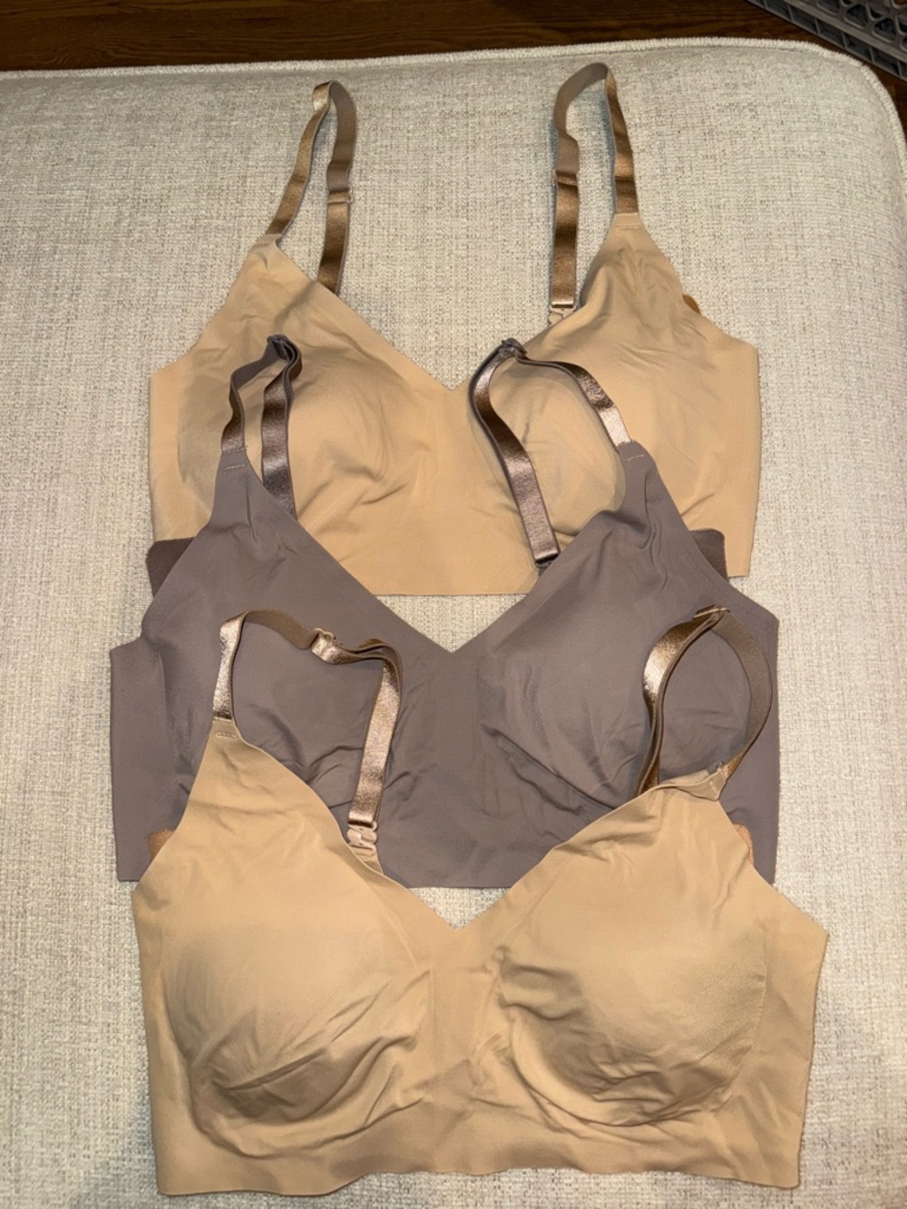 True & Co The True Body Triangle Convertible Strap Bralette
